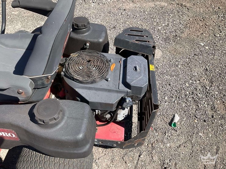 2007-toro-z-master-zero-turn-commercial-mower-image-6