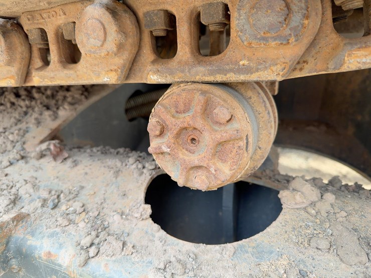 2016-volvo-ecr88d-image-21