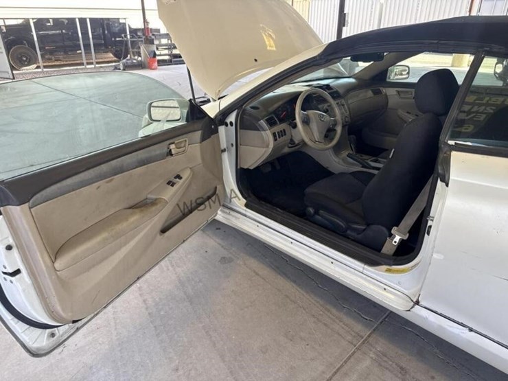 2007-toyota-camry-solara-convertible-image-27