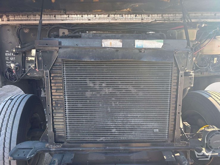 2013-chevrolet-step-van/-command-center-image-5