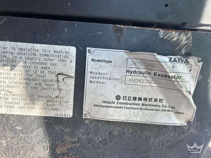 2015-hitachi-zx75us-image-5