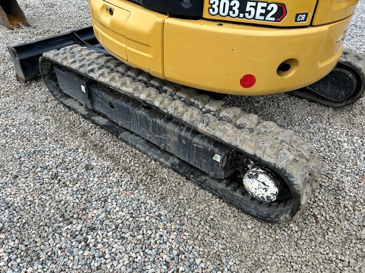 2020-caterpillar-303-image-16