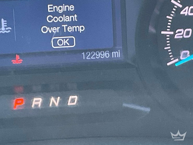 2015-ford-explorer-image-6