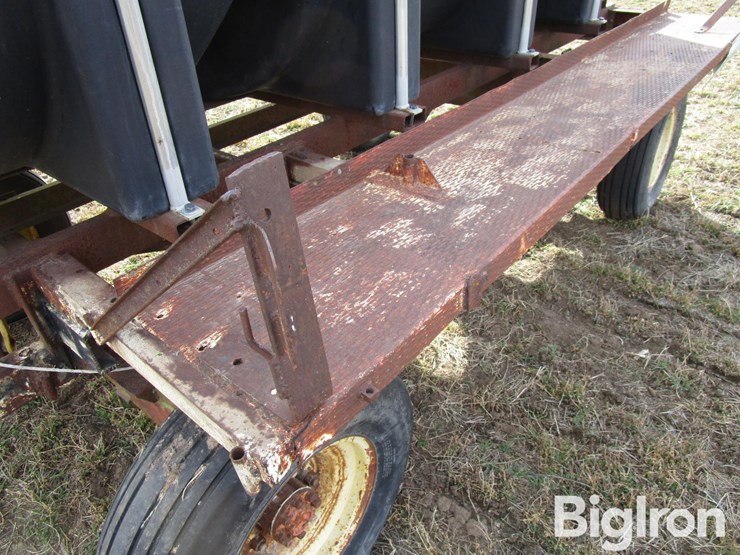 1025-gallon-water-tank-on-trailer-image-17