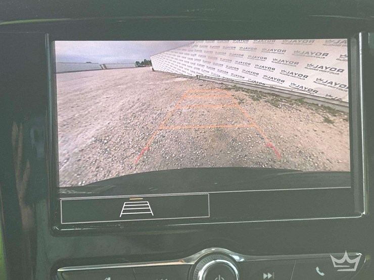 2020-chevrolet-traverse-image-15