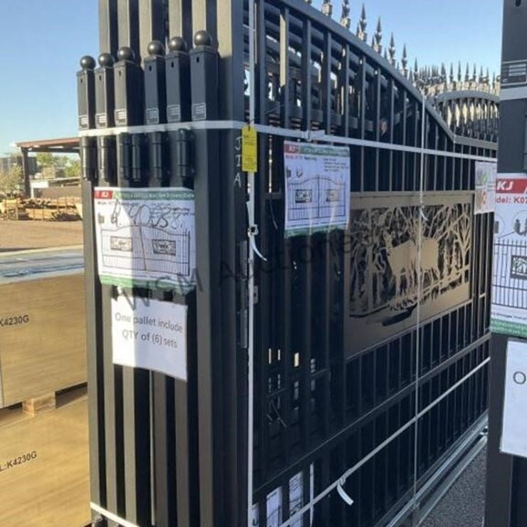 (6) KJ K0720 METAL DRIVEWAY GATES