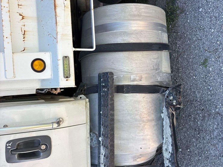 2017-international-workstar-7500-image-8