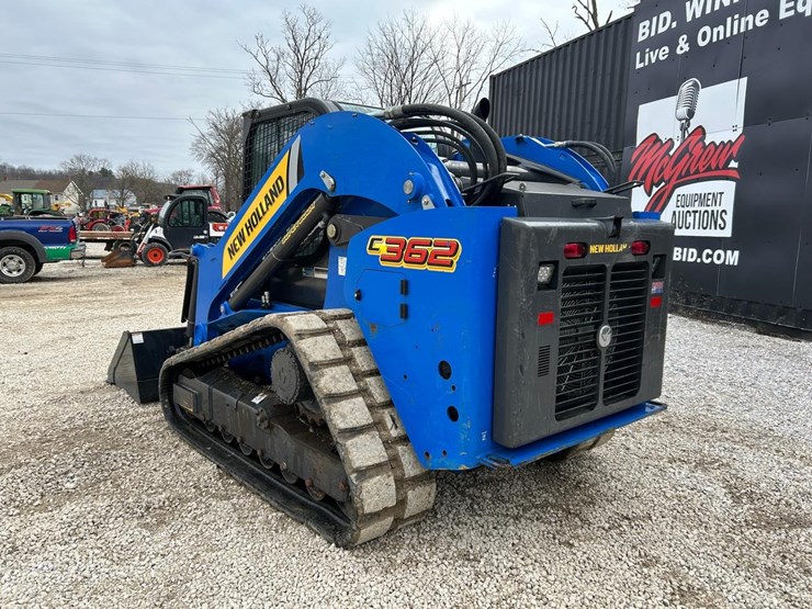 2022-new-holland-c362-image-2