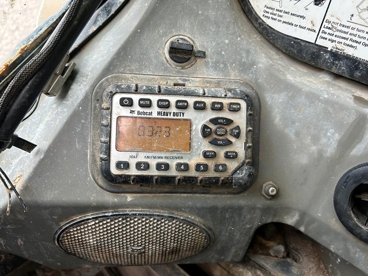 2016-bobcat-t550-image-20