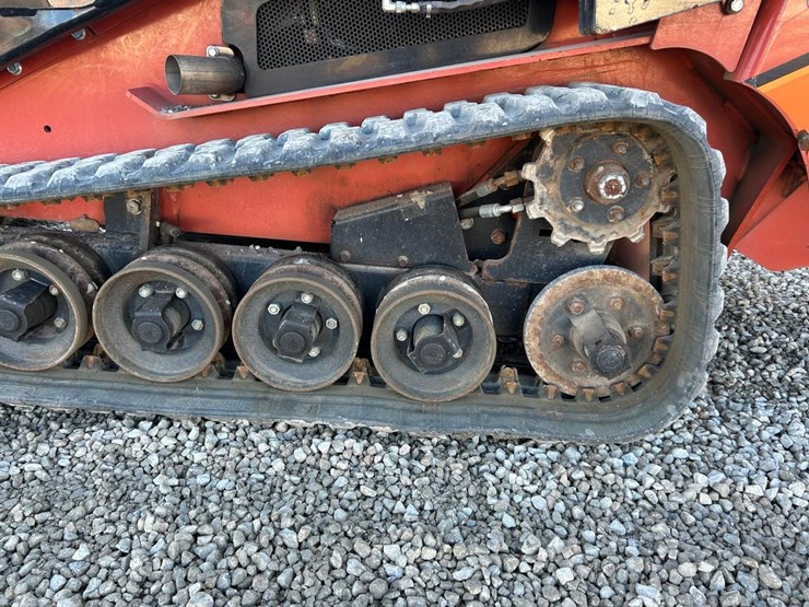 ditch-witch-sk1550-image-13