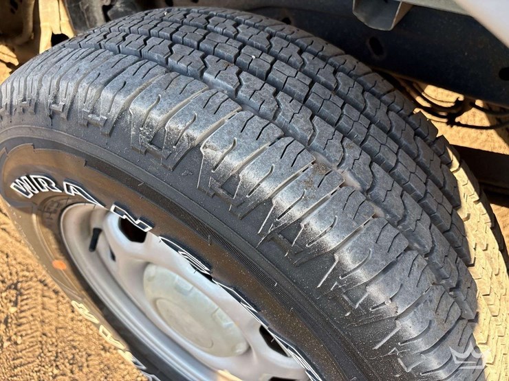 2014-ford-f150-image-25