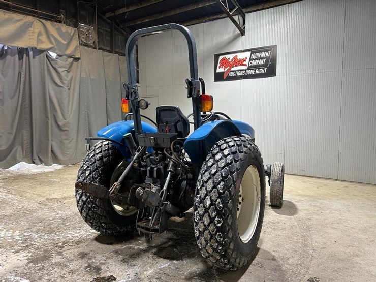 new-holland-tn55-image-4