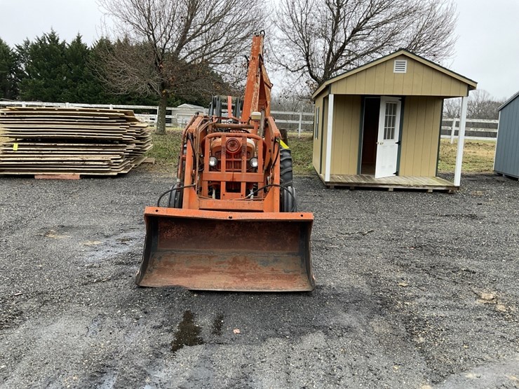 ford-tractor-image-2