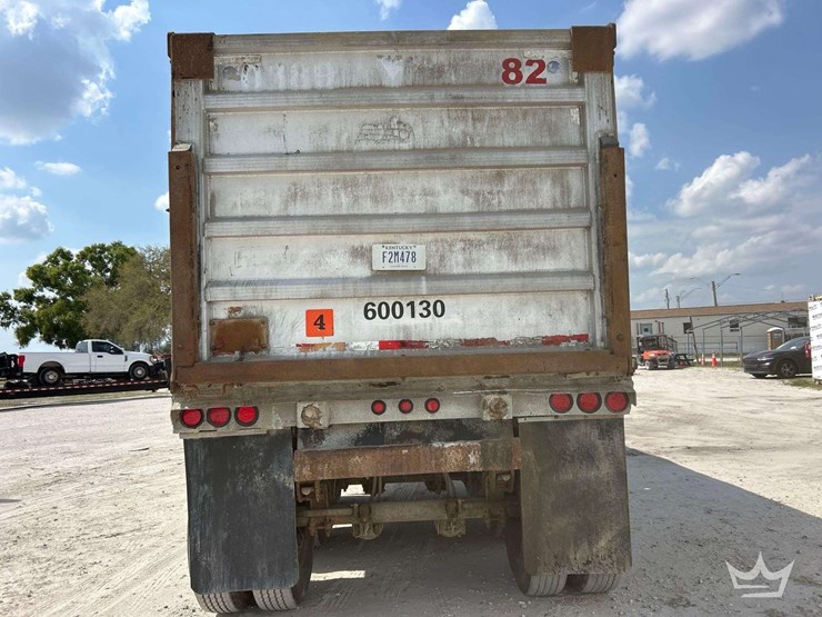 2010-axle-dump-trailer-image-15