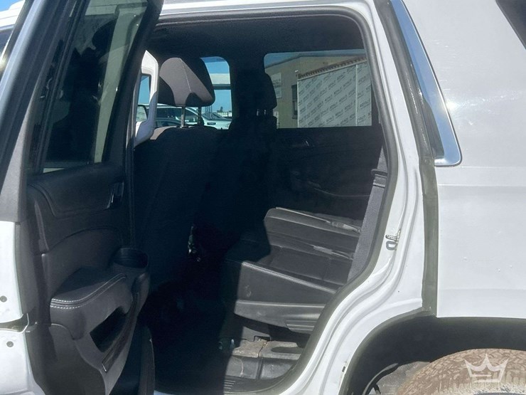 2018-chevrolet-tahoe-image-10