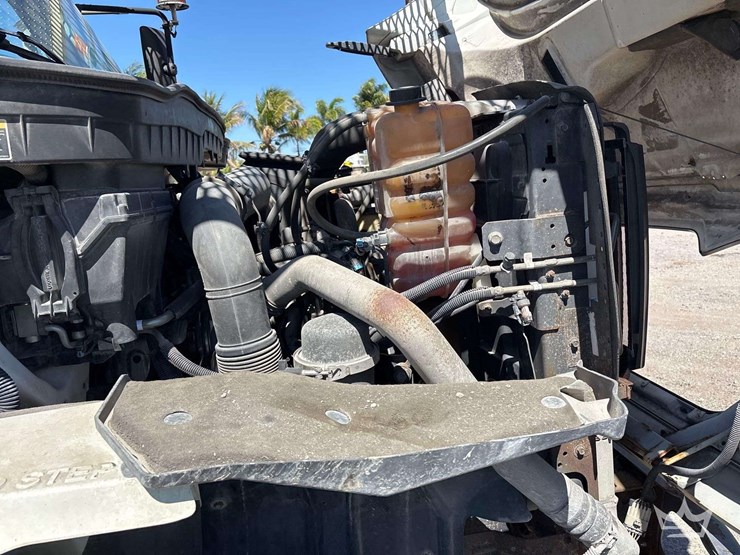 2015-international-workstar-7500-image-9