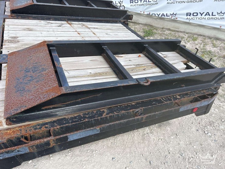 2015-texas-trailers-fb3330b-33ft.-22-ton-t/a-tag-trailer-image-11