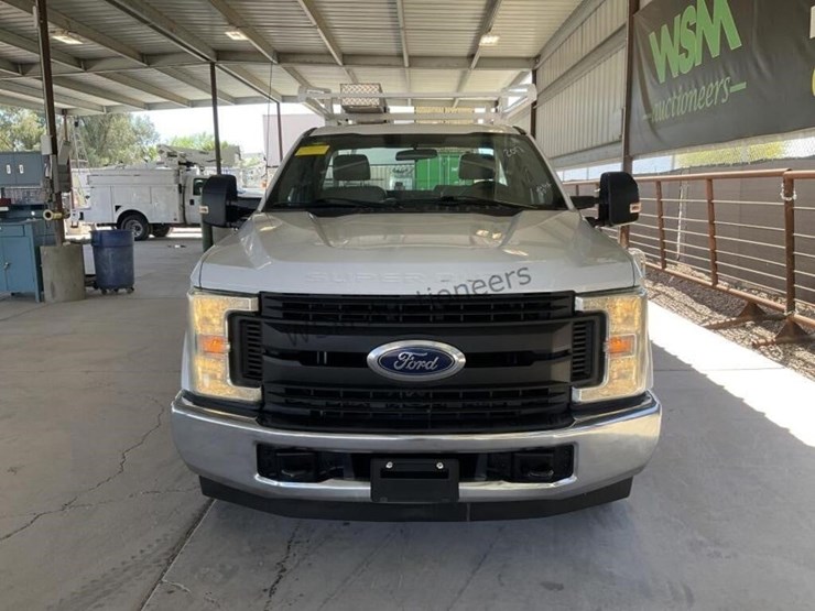 2017-ford-f250-image-3