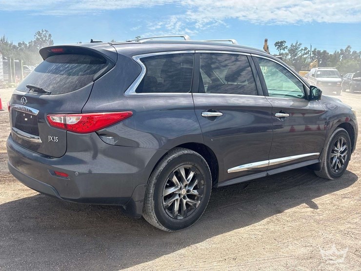 2013-infiniti-jx35-awd-suv-image-3