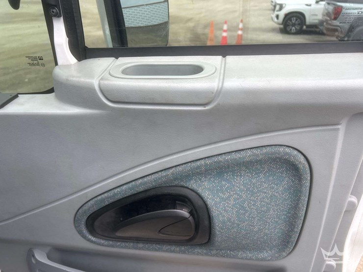 2006-international-durastar-4400-image-60