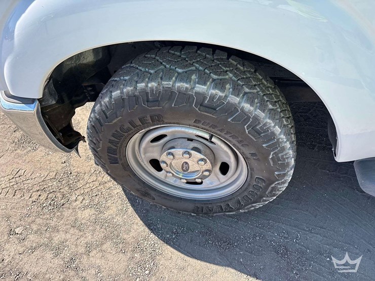 2016-ford-f250-image-14