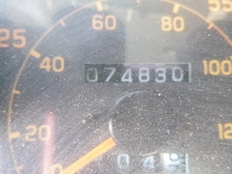 2002-gmc-t6500-image-20