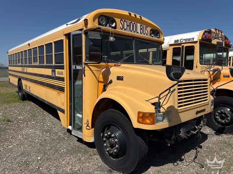 2001-international-2001-image-3