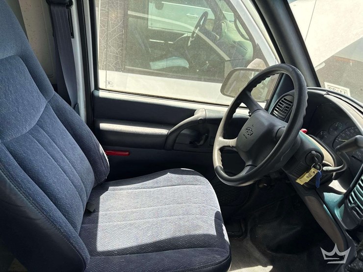 1996-chevrolet-astro-image-11