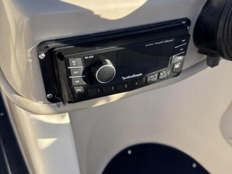 2002-competitive-trailer-w/-23ft-boat-image-28