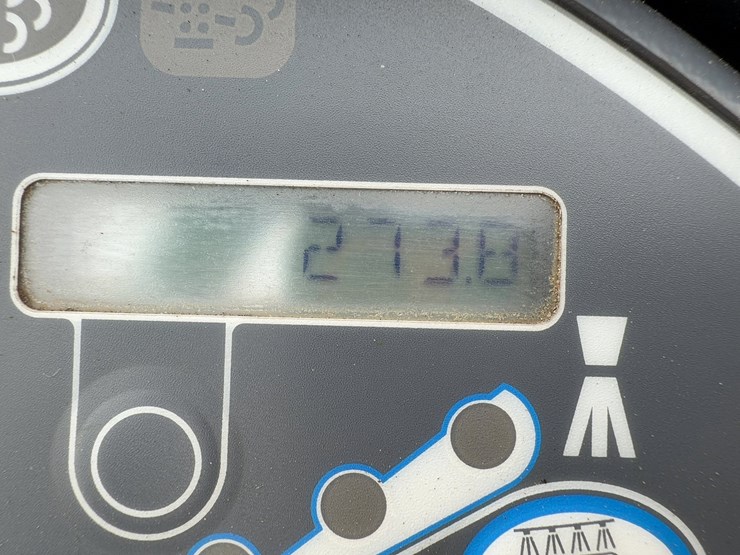 2021-hamm-hd8vv-image-18