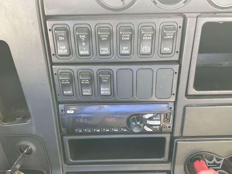 2015-international-prostar-image-17