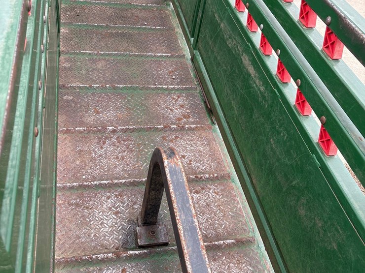 arrowquip-q-catch-86-series-chute-w/-sweep-tub-image-30