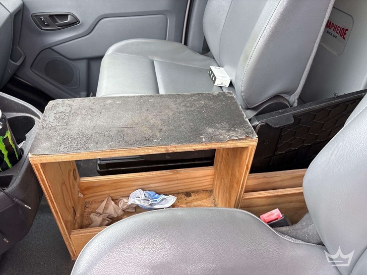 2016-ford-transit-image-20