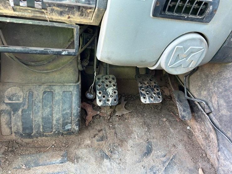 2003-merlo-p32.6-top-image-17