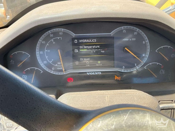 2015-volvo-l110h-image-7