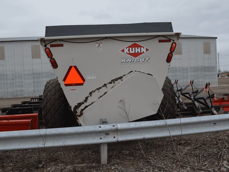 kuhn-slinger-8141-image-11