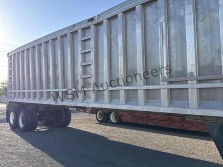 1992-steco-live-floor-trailer-image-4