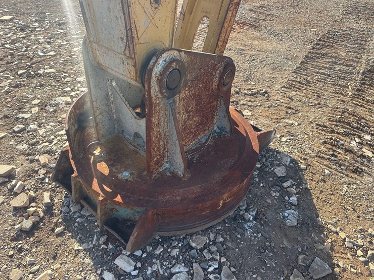 2020-caterpillar-325flcr-image-18