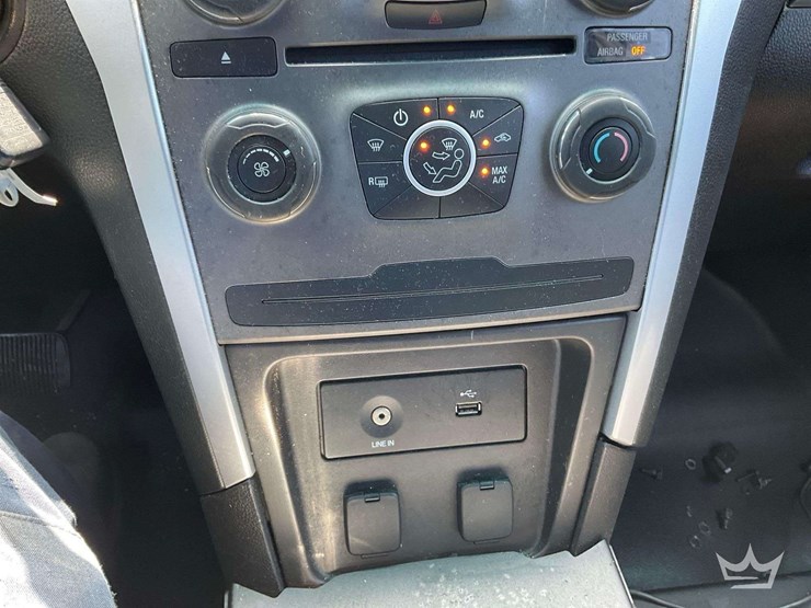 2015-ford-explorer-image-18