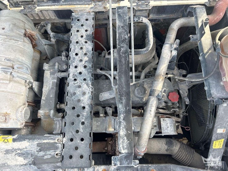 2018-hitachi-zx300-lc-6n-image-7