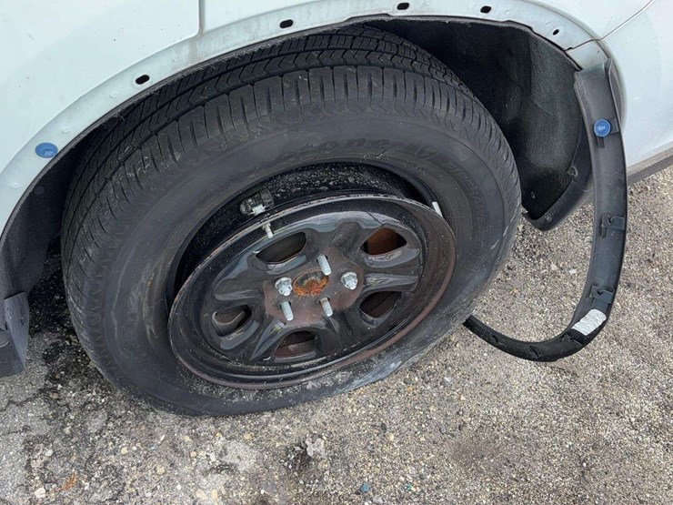 2023-dodge-durango-image-15