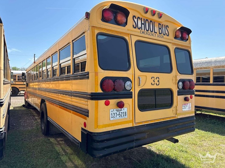 2001-international-2001-image-7