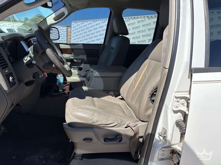 2008-dodge-ram-1500-image-15