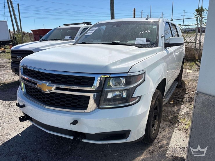 2019-chevrolet-tahoe-image-1