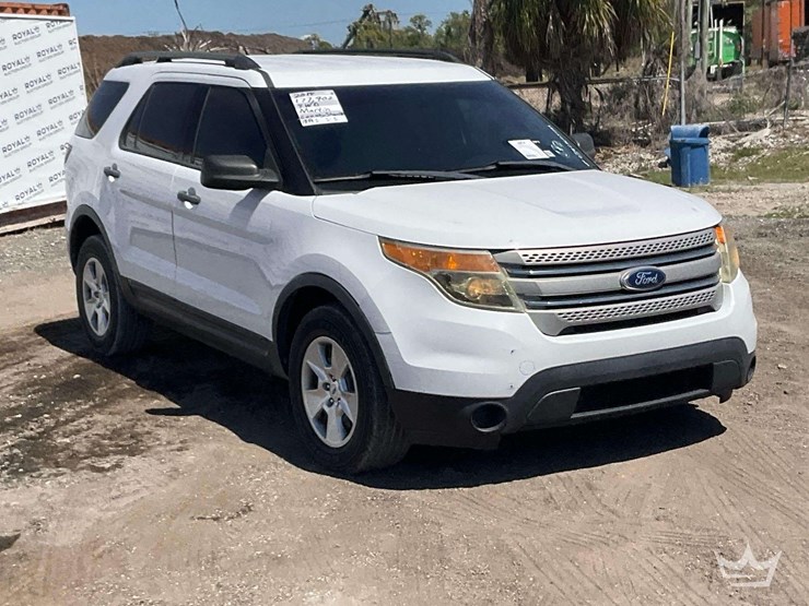 2014-ford-explorer-image-2