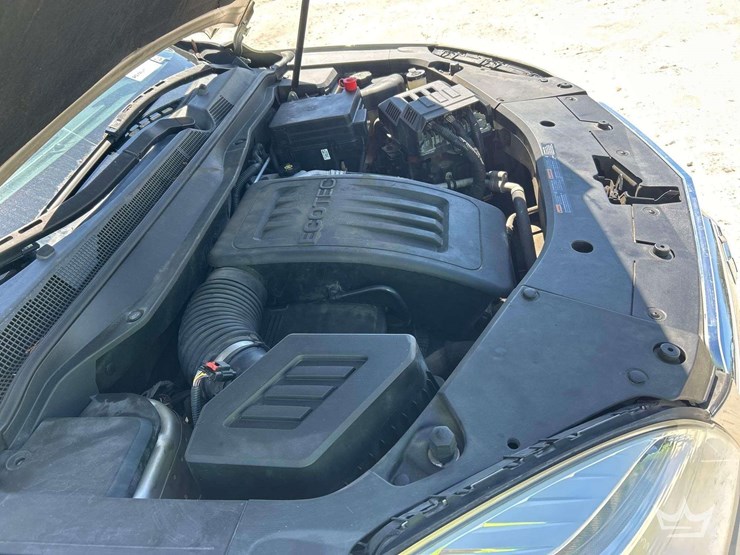 2015-chevrolet-equinox-image-8