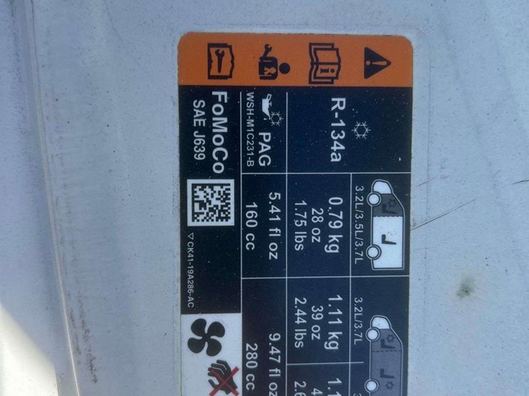 2016-ford-transit-image-10