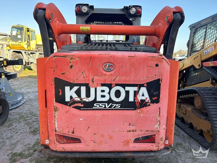 2016-kubota-ssv75-image-29