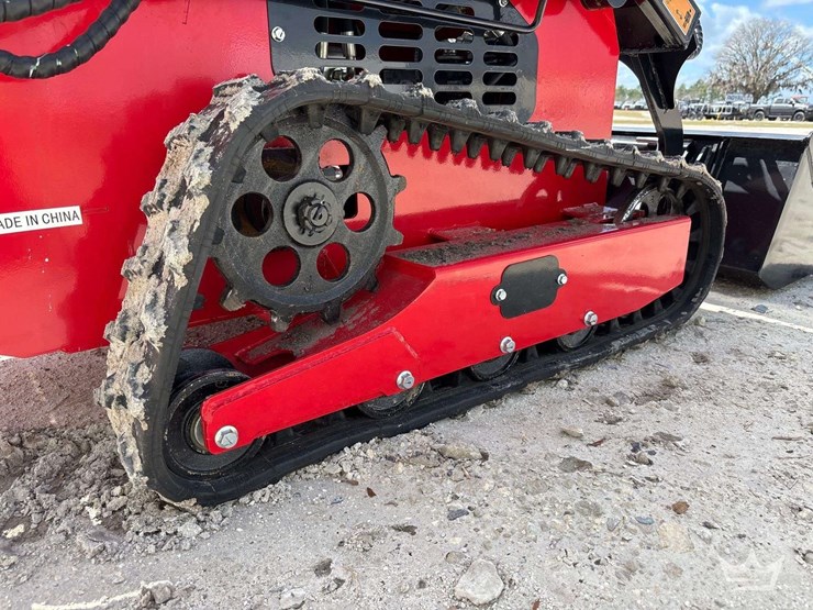 2025-ht360w-mini-walk-behind-track-loader-skid-steer-image-33