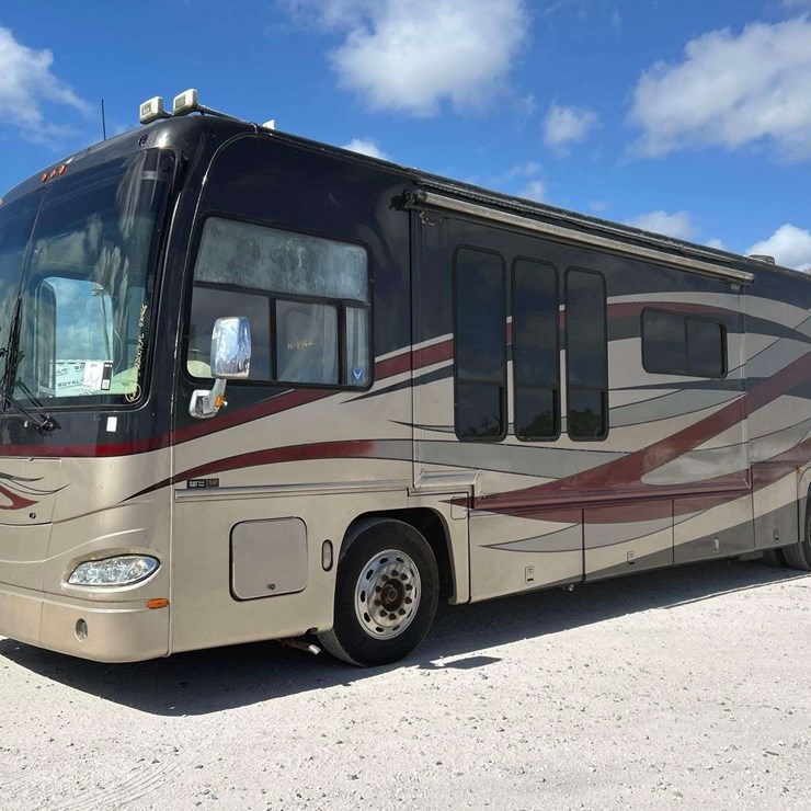 2006 Freightliner Tuscany 4077 40ft Class A Motorhome